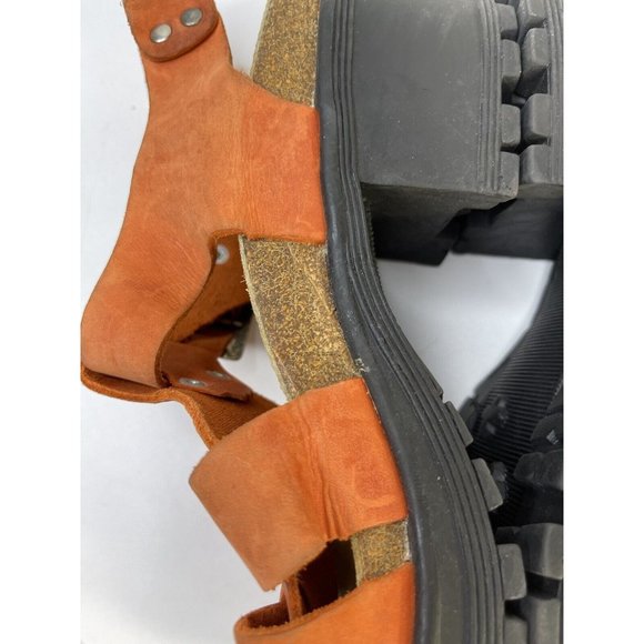 Vintage Chunky Platform Leather Heeled Fisherman Sandals by 9&Co. - Picture 9 of 9